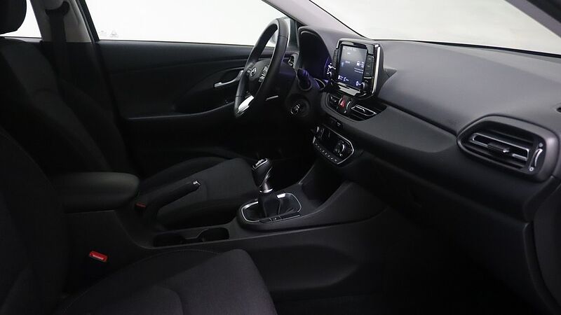 Hyundai i30 1.0 TGDI Klass LR 48V 120